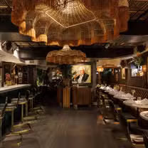 Una foto del restaurante 1928 Beacon Hill