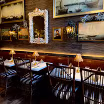 Una foto del restaurante 1928 Rowes Wharf