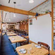 A photo of Maven restaurant
