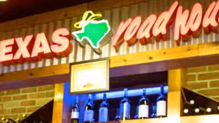 A photo of Texas Roadhouse 德州鮮切牛排 微風松高店 Breeze Songgao Store restaurant