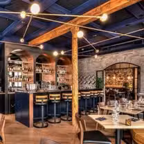 A photo of Kwizinn - Vieux Port restaurant