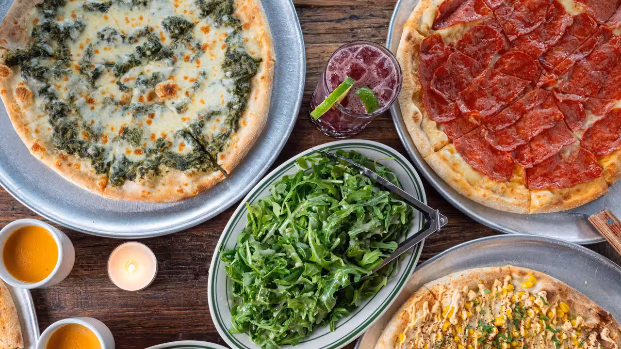 Delucca Pizza & Wine - Fort Worth, Fort Worth, TX