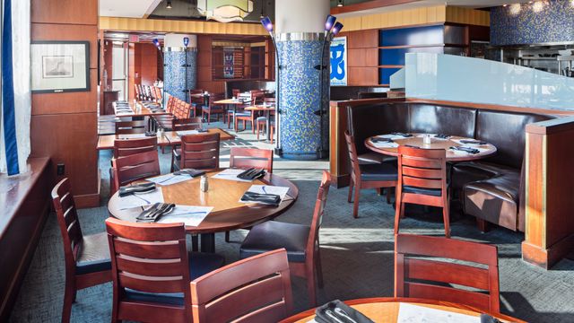Waterline – Boston Marriott Long Wharf | Restaurants In Boston