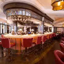 Una foto del restaurante The Original Ivy, West End