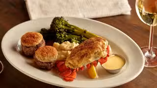 Een foto van restaurant Cooper's Hawk Winery & Restaurant - Indianapolis, IN