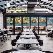 A photo of Grind Greenwich restaurant